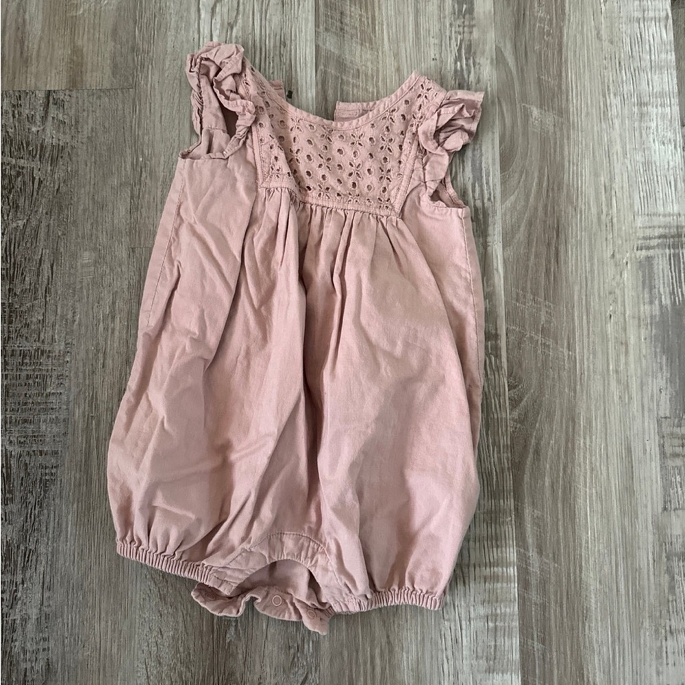 Baby Gap Dusty Pink Romper 6-12 months